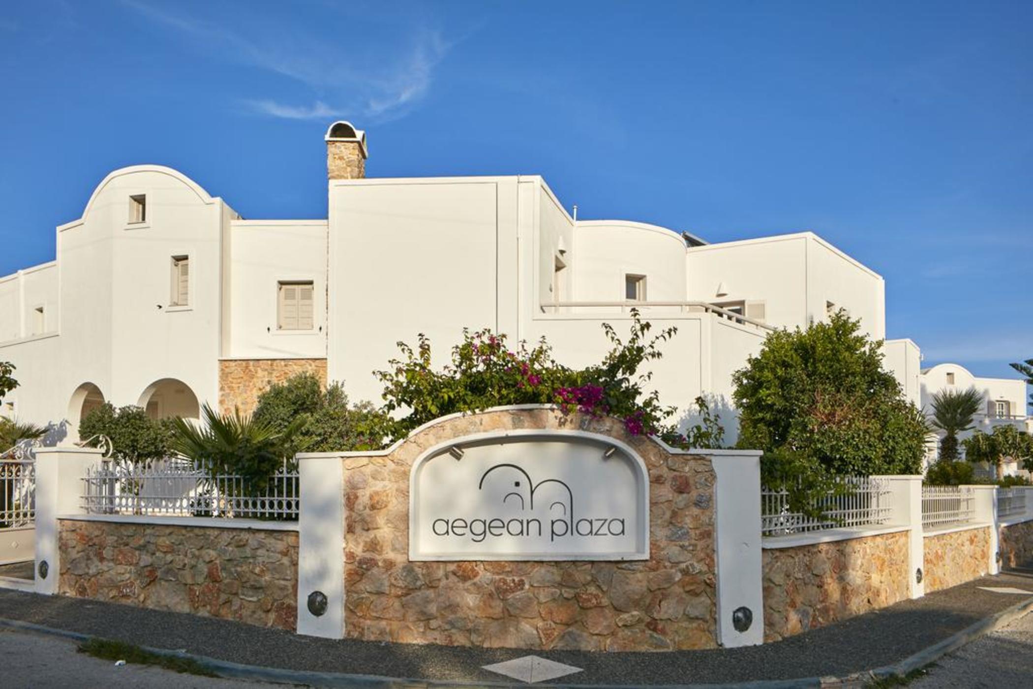Aegean Plaza Hotel Kamári Екстериор снимка
