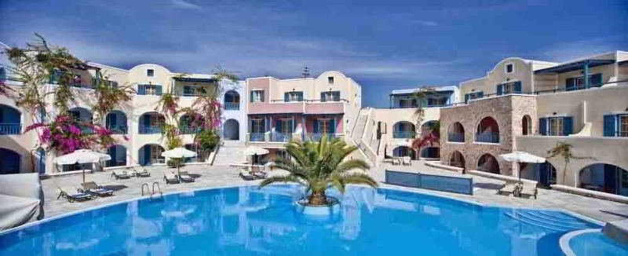 Aegean Plaza Hotel Kamári Екстериор снимка