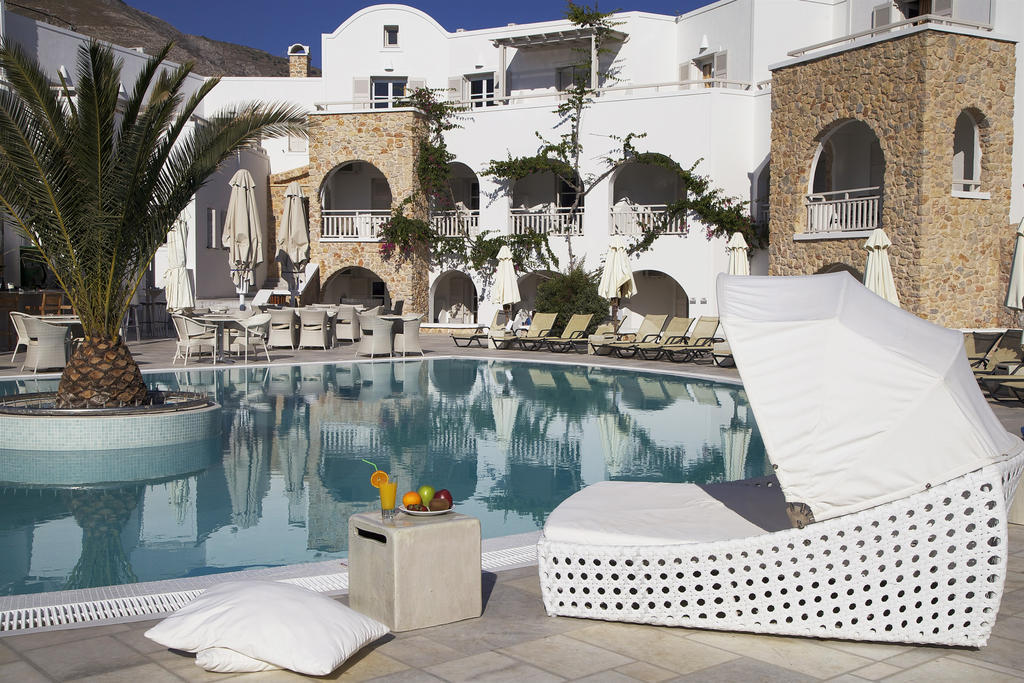Aegean Plaza Hotel Kamári Екстериор снимка
