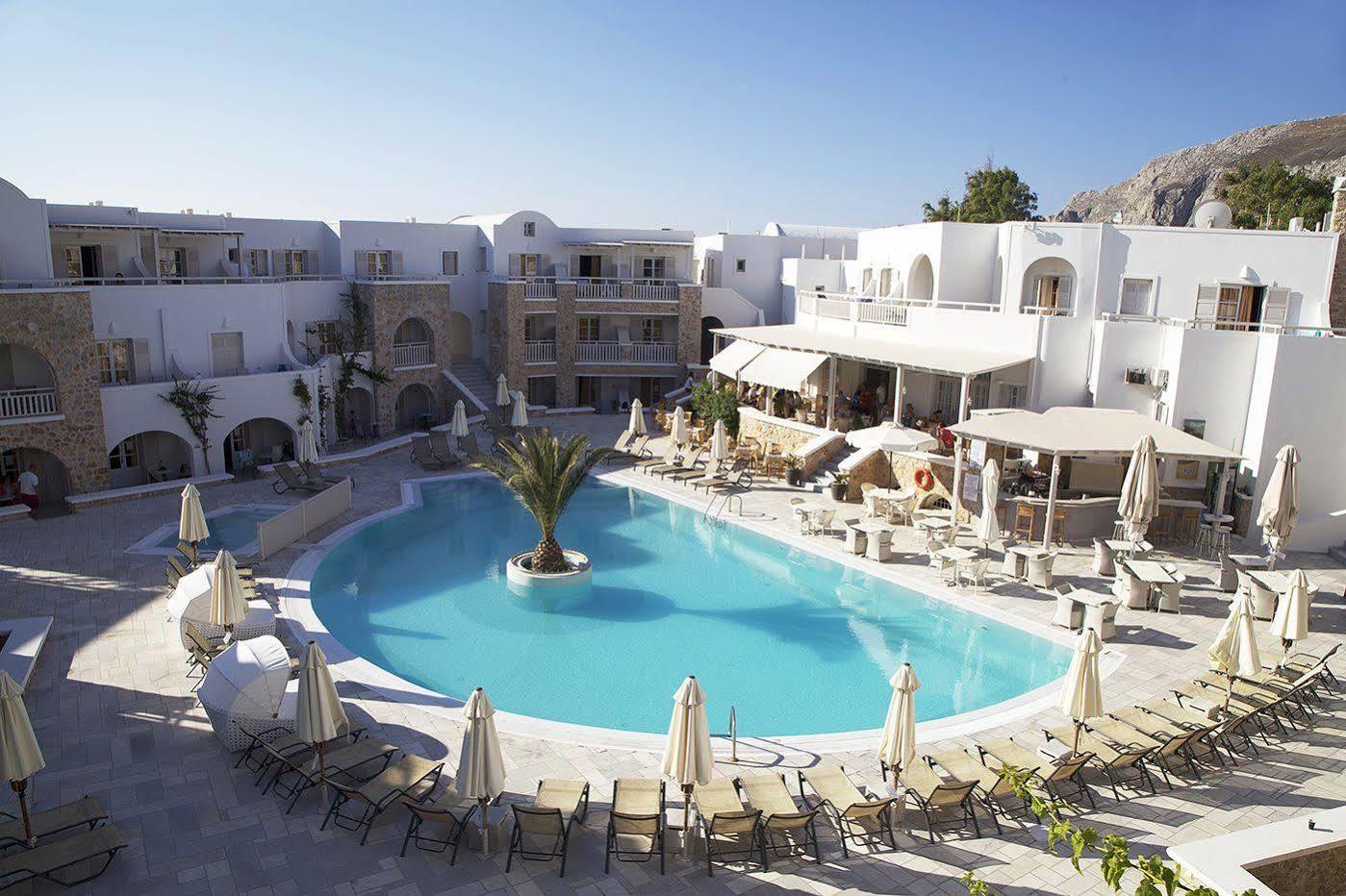 Aegean Plaza Hotel Kamári Екстериор снимка