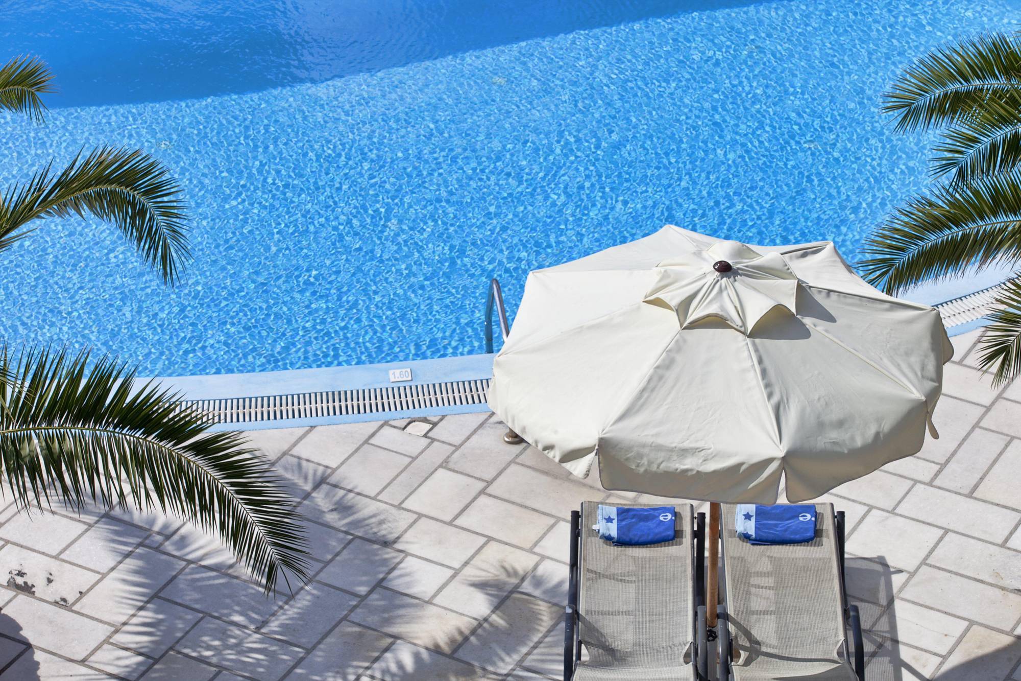 Aegean Plaza Hotel Kamári Екстериор снимка